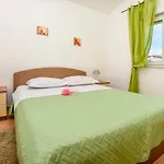 Anka Apartment