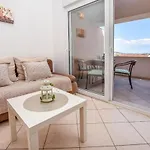 Anka Apartment