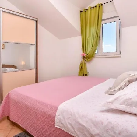 Apartman Anka Rogoznica (Sibenik-Knin)